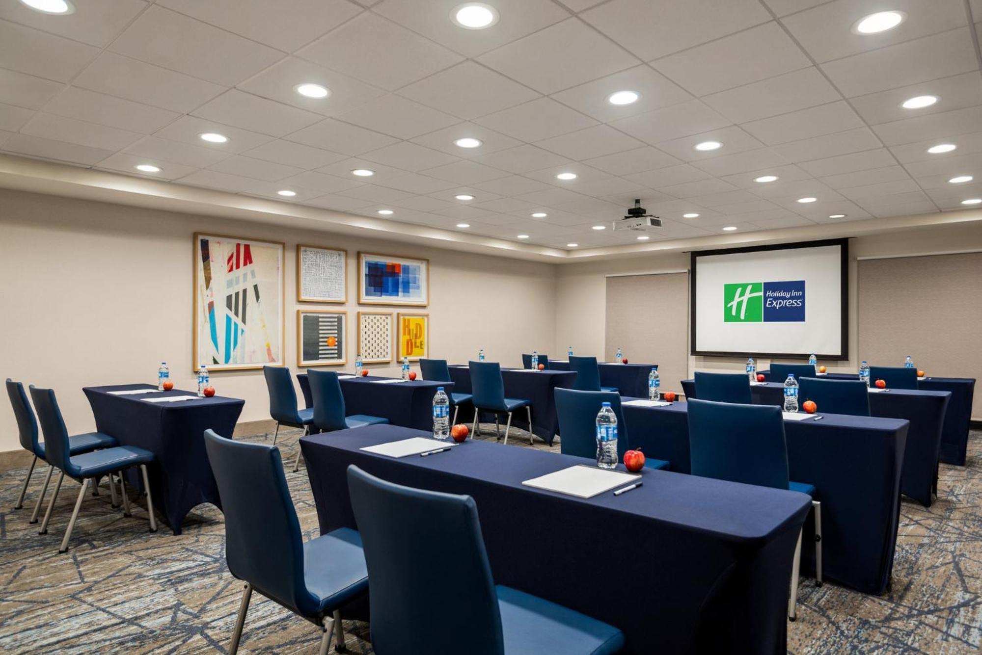 Holiday Inn Express Hotel & Suites Mcdonough By Ihg Exterior photo